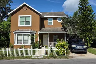 1777 N Orange St, Mount Dora, FL 32757 - Photo 1