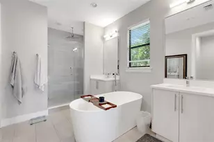 2512 N Westmoreland Dr, Orlando, FL 32804 - Photo 23