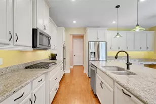 8337 Vivaro Isle Way, Windermere, FL 34786 - Photo 17