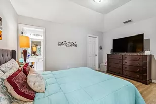 2520 Dharma Cir, Kissimmee, FL 34746 - Photo 11