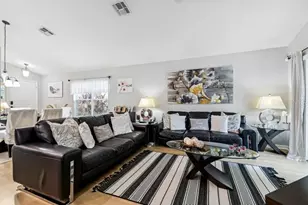 2520 Dharma Cir, Kissimmee, FL 34746 - Photo 5