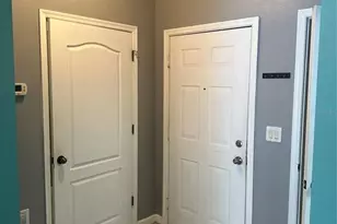 4865 Cypress Woods Dr, Orlando, FL 32811 - Photo 5