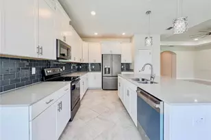 11762 Poetry Dr, Orlando, FL 32832 - Photo 5