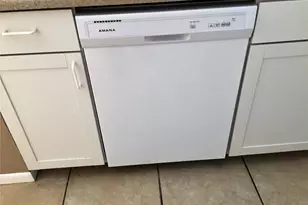 2536 Woodgate Blvd, Orlando, FL 32822 - Photo 9