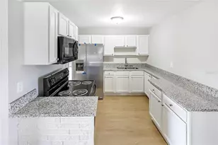 2140 Belafonte Ln, Orlando, FL 32811 - Photo 11