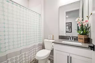 1130 River Fls Cir, Deland, FL 32720 - Photo 9