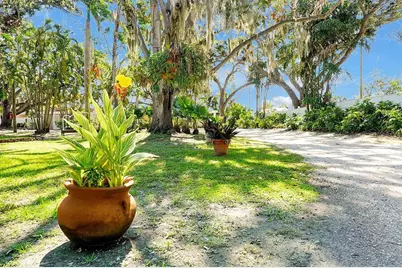 1800 Kofresi Court, Ruskin, FL 33570 - Photo 7