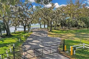 10157 Spring Lake Dr, Clermont, FL 34711 - Photo 15