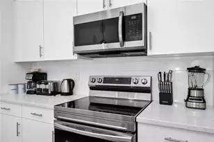 501 Famagusta Dr, Davenport, FL 33896 - Photo 3