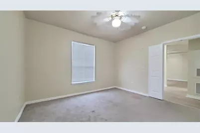 3700 Castle Pines Lane #4023, Orlando, FL 32839 - Photo 9