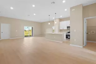 13639 Begonia Cir, Port Charlotte, FL 33981 - Photo 11