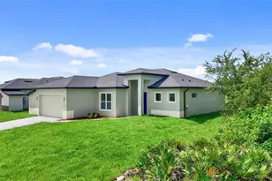 13647 Begonia Cir, Port Charlotte, FL 33981 - Photo 3