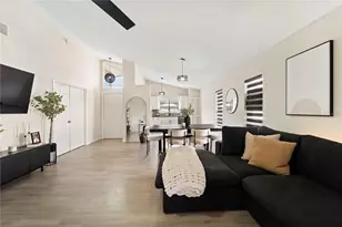 9785 Piney Point Cir, Orlando, FL 32825 - Photo 13