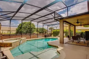 219 Largovista Dr, Oakland, FL 34787 - Photo 3