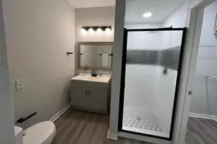 911 N Orange Ave, Orlando, FL 32801 - Photo 15