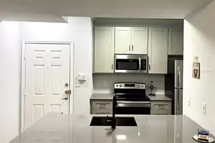 911 N Orange Ave, Orlando, FL 32801 - Photo 3