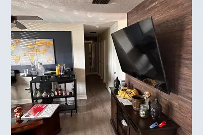 2310 25th Avenue W, Bradenton, FL 34205 - Photo 5