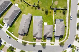 3570 Southern Cross Loop, Kissimmee, FL 34744 - Photo 27