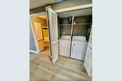 6071 Westgate Dr Westgate Dr #321, Orlando, FL 32835 - Photo 25