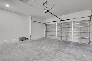 6589 Freeport Dr, Spring Hill, FL 34608 - Photo 37