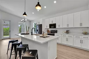 6589 Freeport Dr, Spring Hill, FL 34608 - Photo 9