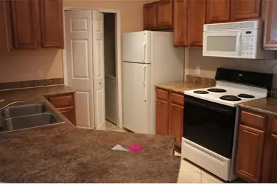 6159 Metrowest Boulevard #204, Orlando, FL 32835 - Photo 3