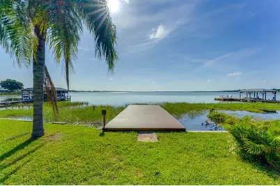 900 N Harbor Terrace, Tavares, FL 32778 - Photo 1