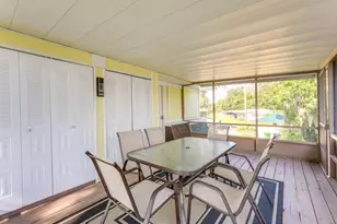 900 N Harbor Terrace, Tavares, FL 32778 - Photo 25