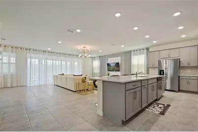 8944 Coconut Breeze Drive, Kissimmee, FL 34747 - Photo 3