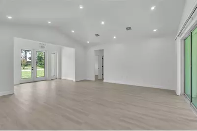 1608 Hickory Ridge Drive, Fruitland Park, FL 34731 - Photo 9