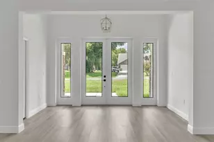 1608 Hickory Ridge Dr, Fruitland Park, FL 34731 - Photo 5