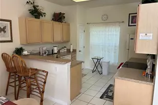 329 Windsor Pl, Davenport, FL 33896 - Photo 5