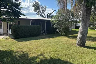 3305 N Citrus Cir, Zellwood, FL 32798 - Photo 3