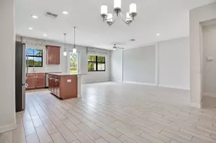 11390 Whistling Pne Wy, Orlando, FL 32832 - Photo 3