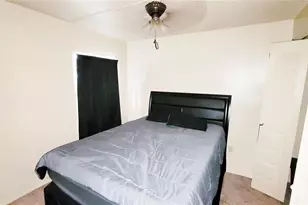 7181 E Bank Dr, Tampa, FL 33617 - Photo 5