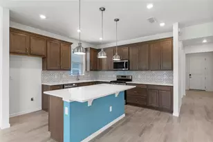 6376 Shimmering Shrs Ln, Saint Cloud, FL 34771 - Photo 9