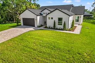 1289 Oregon Ln, North Port, FL 34286 - Photo 3