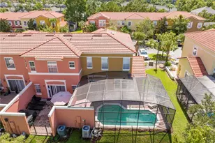 122 Pompano Beach Dr, Kissimmee, FL 34746 - Photo 9