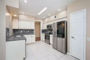 289 Hanging Moss Cir, Lake Mary, FL 32746 - Photo 11