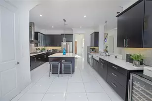 12601 Banting Ter, Orlando, FL 32827 - Photo 9