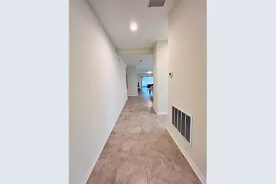 1813 Castleton Dr, Saint Cloud, FL 34771 - Photo 9