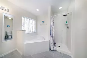 1037 Lake Berkley Dr, Kissimmee, FL 34746 - Photo 9