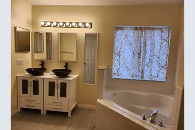 1037 Lake Berkley Drive, Kissimmee, FL 34746 - Photo 15