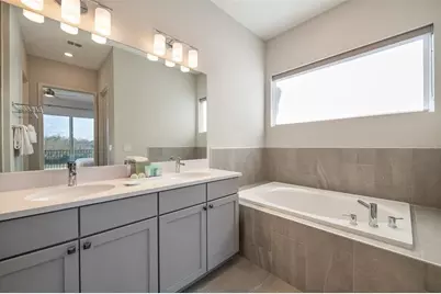1002 Jack Nicklaus Court, Kissimmee, FL 34747 - Photo 49