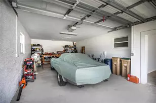 36731 Tropical Wind Ln, Grand Island, FL 32735 - Photo 5