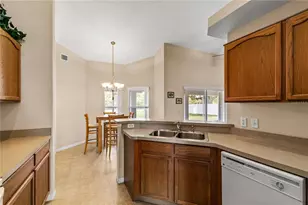 36731 Tropical Wind Ln, Grand Island, FL 32735 - Photo 17