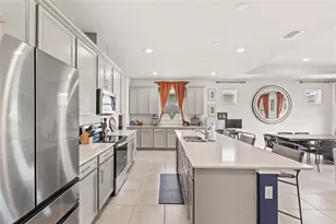 2570 Autumn Peace Dr, Kissimmee, FL 34744 - Photo 13