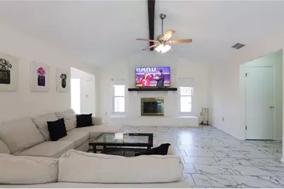 13 Sun Air Boulevard E, Haines City, FL 33844 - Photo 9