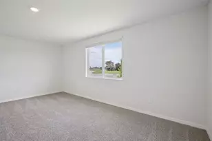 1754 Draughton Pl, Zephyrhills, FL 33541 - Photo 17