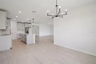 1754 Draughton Pl, Zephyrhills, FL 33541 - Photo 11